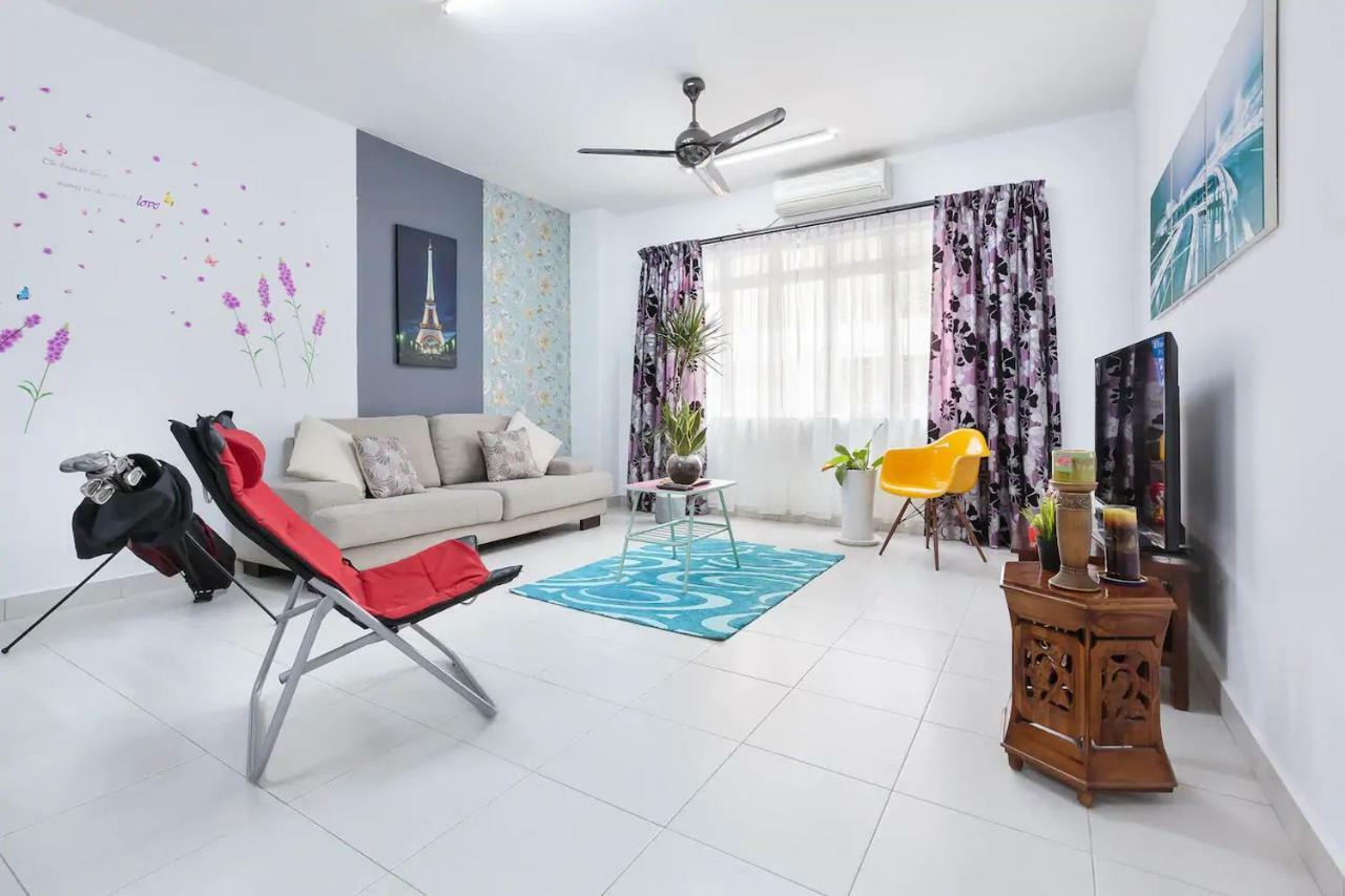 Homestay@Aeon Desa Tebrau Джохор-Бару Экстерьер фото